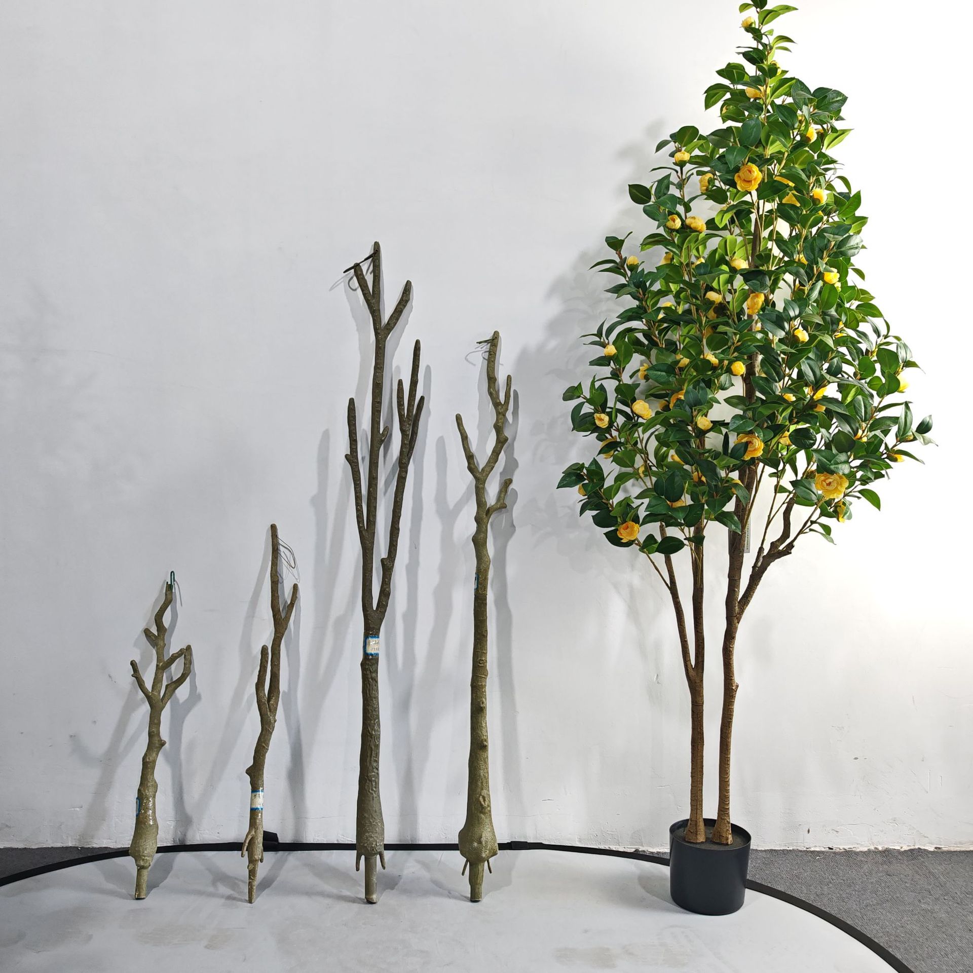 Artificial branches, dead branches, artificial flowers, plastic tree trunks for landscaping, artificial plants factory wholesale Application Scenario