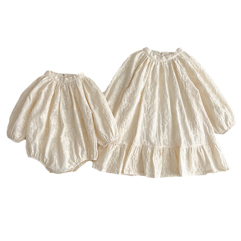 Korean children's clothing, French embroidery, elegant girls' dresses, princess dresses, baby girls' coverings, crawling clothes, sister outfits Item Picture