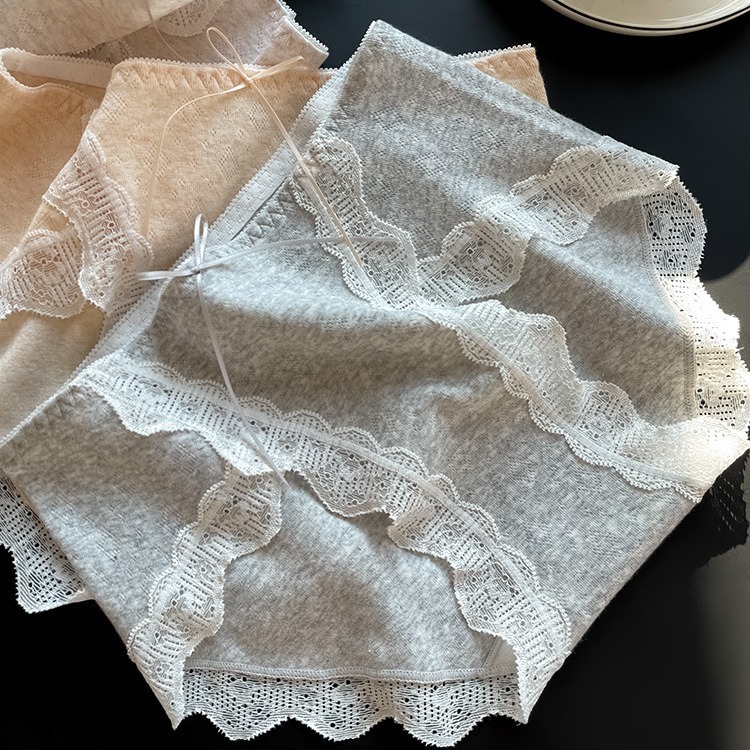 女士三角裤实物图