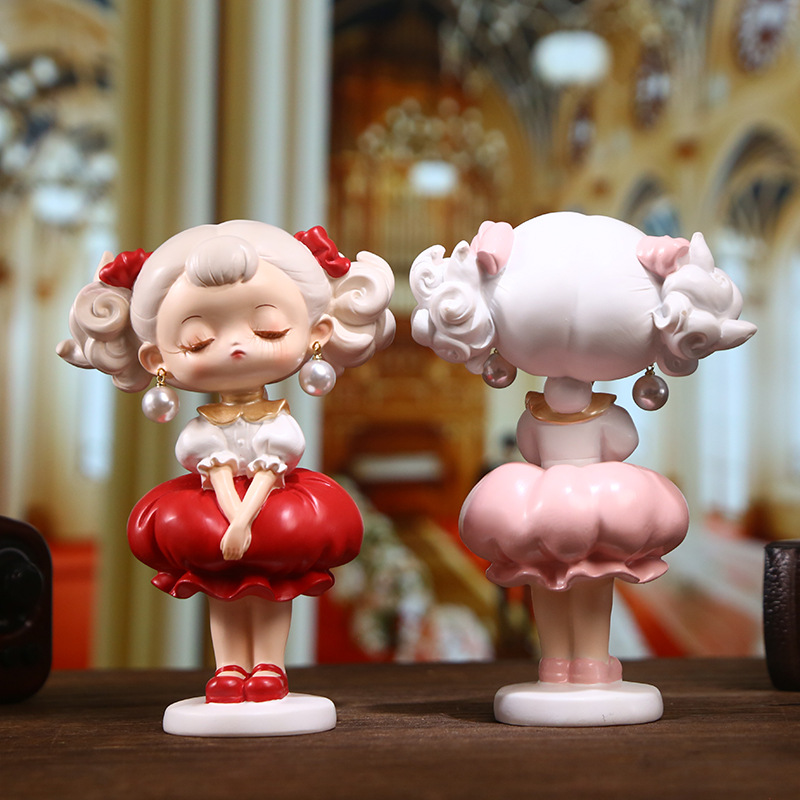 Pearl Girl Lustrous ornaments, resin dolls, trendy toys, cute desktop decorative ornaments, doll wholesale Specification image