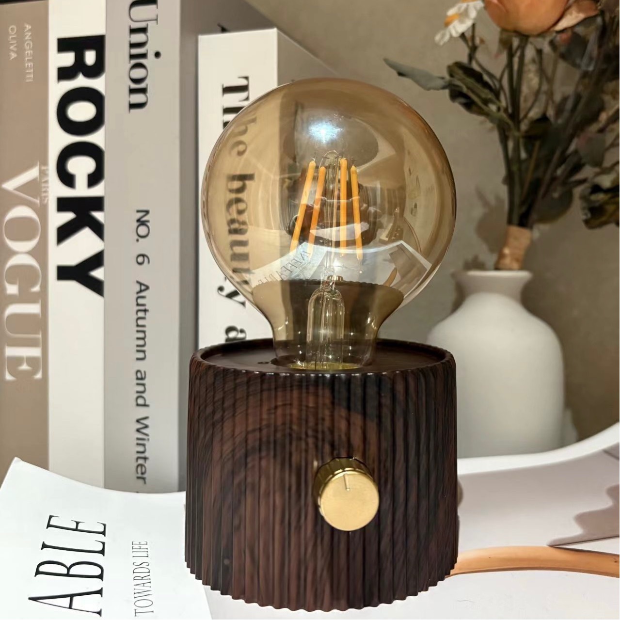 Decorative bulbs, warm light energy-saving bulbs, household indoor decorative lamps details Picture