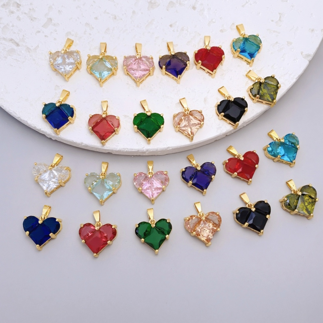 Cross-border new product Peach Heart heart-shaped pendant, DIY handmade jewelry accessory, copper electroplated zircon gold style wholesale