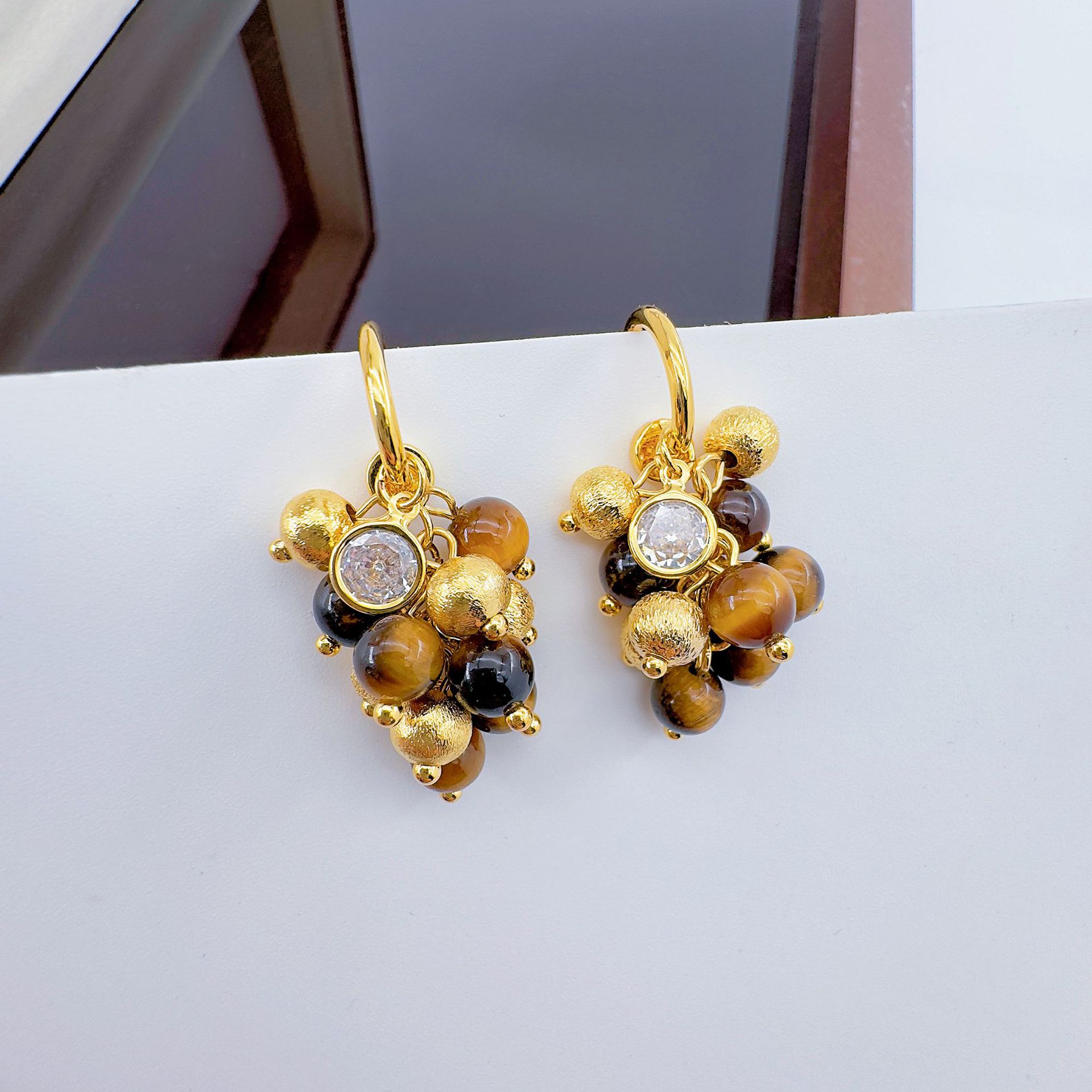 柏伶饰品高级感法式耳饰新款女式高级感耳环复古锆石葡萄吊坠耳钉