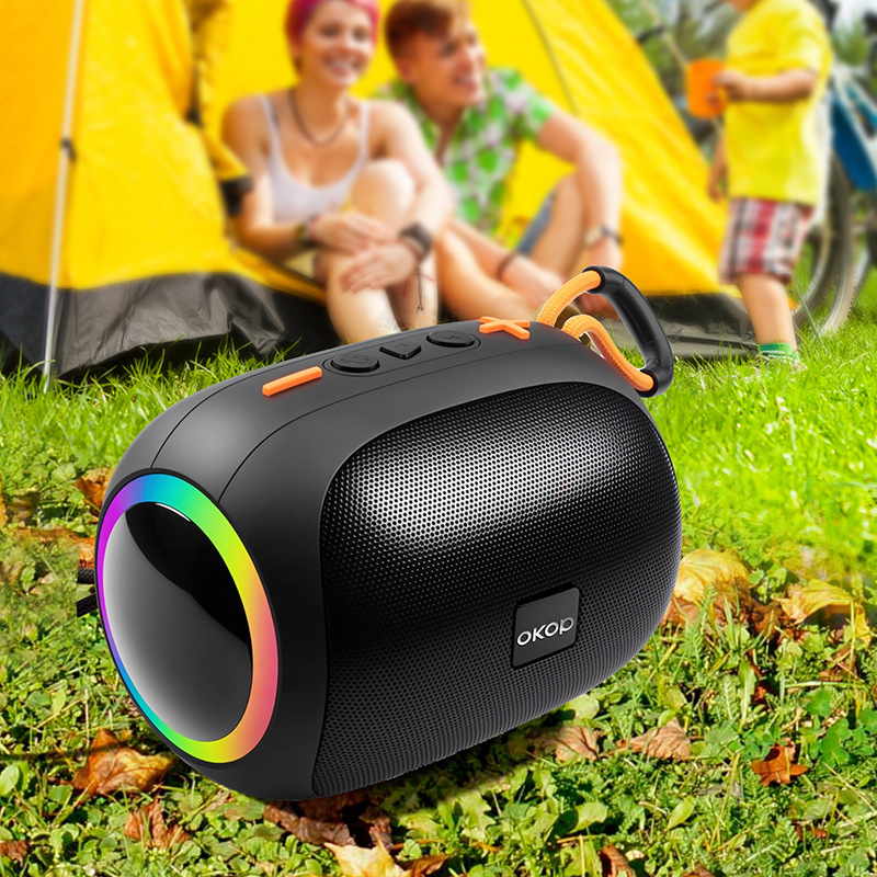 542 Bluetooth speaker, outdoor portable lanyard, LED ambient light, wireless home card insert subwoofer, small speaker, cross-border Application Scenario
