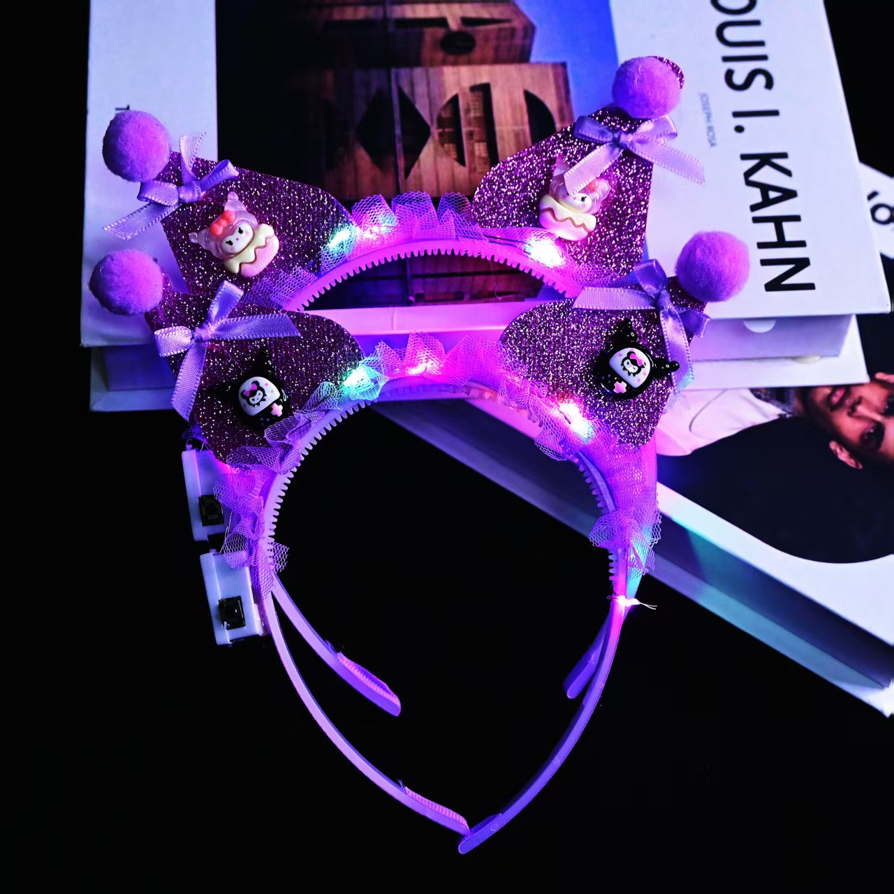 Princess Lolita Kumi's headwear is a cute headband for taking photos. It's a perfect hair band that won't strangle or break your hair details Picture