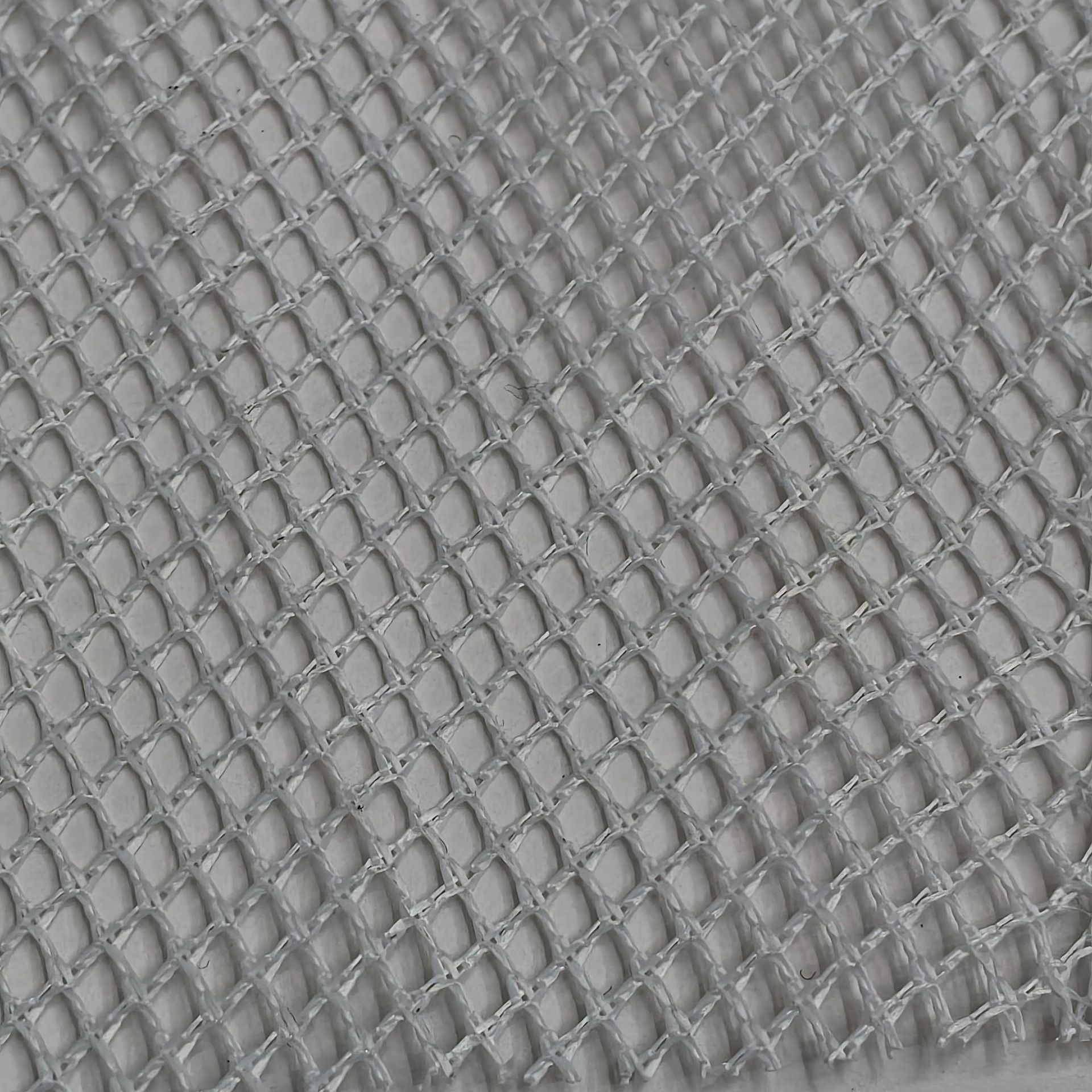 Polyester mesh fabric, mesh fabric, diamond-shaped shoe materials, luggage, children's strollers, toys, handbags, suitcases, sports backpacks, accessories, Daye luggage materials Specification image