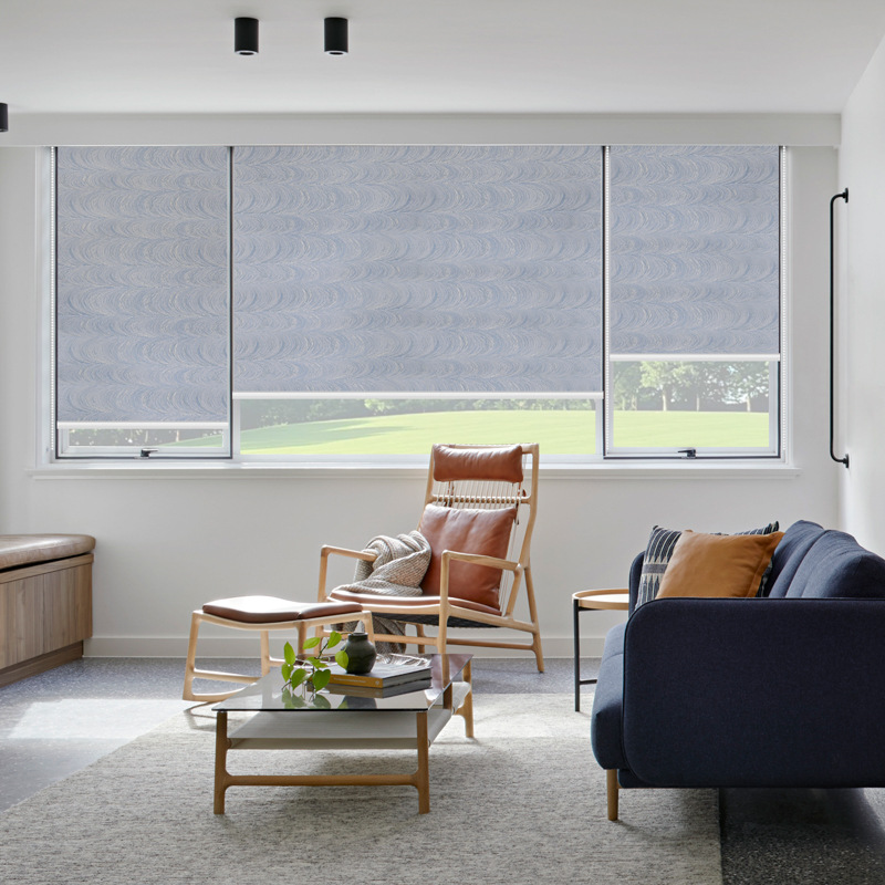 In-stock European jacquard thickened full-blackout roller blinds for bedrooms, dining rooms, living rooms, studies and offices, as well as height-adjustable curtains details Picture