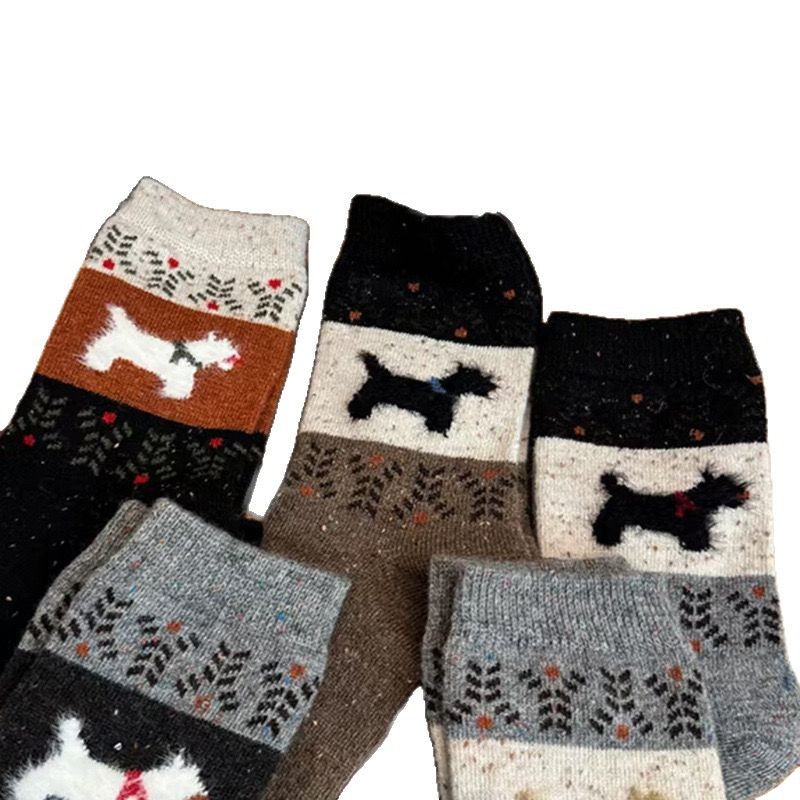 Adorable dibujos animados cachorros patchwork calcetines retro medias para mujeres otoño invierno engrosamiento caliente versátil college viento pila pila calcetines Item Picture