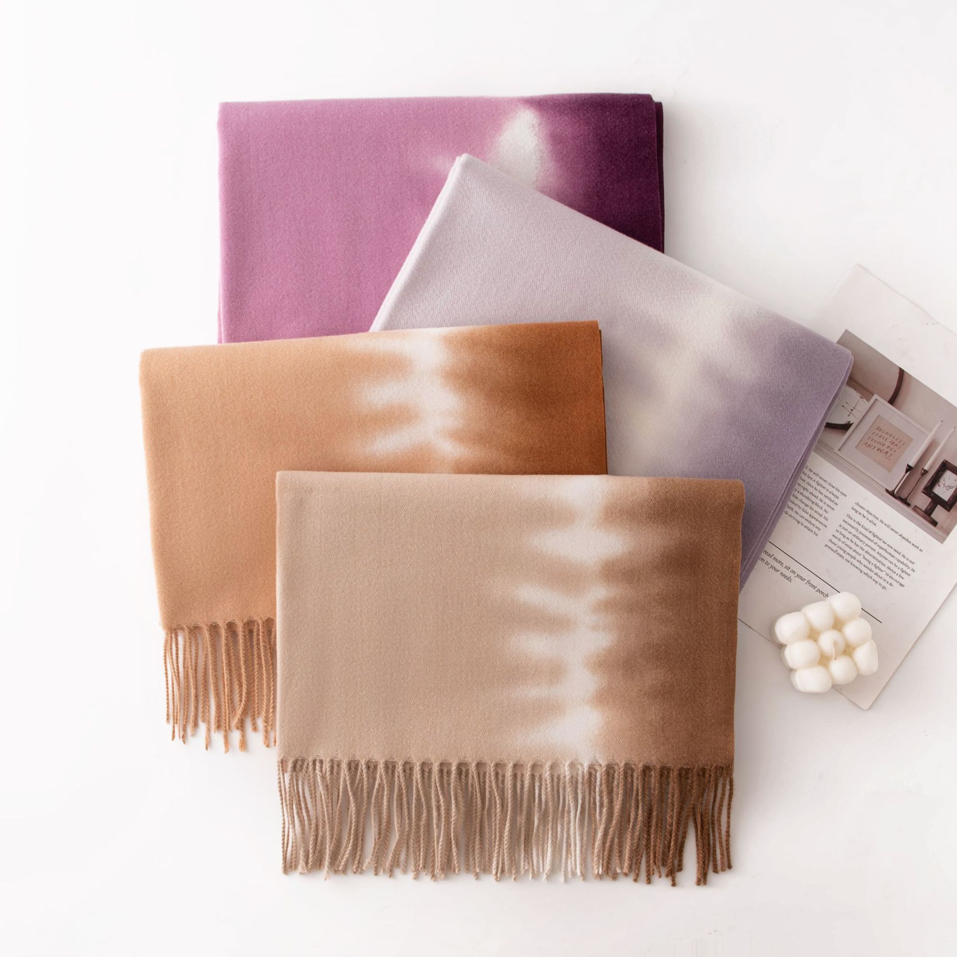 This autumn and winter Korean-style faux cashmere scarf exudes a high-end feel for girls. It's a 2025 shawl for warmth and a scarf Specification image