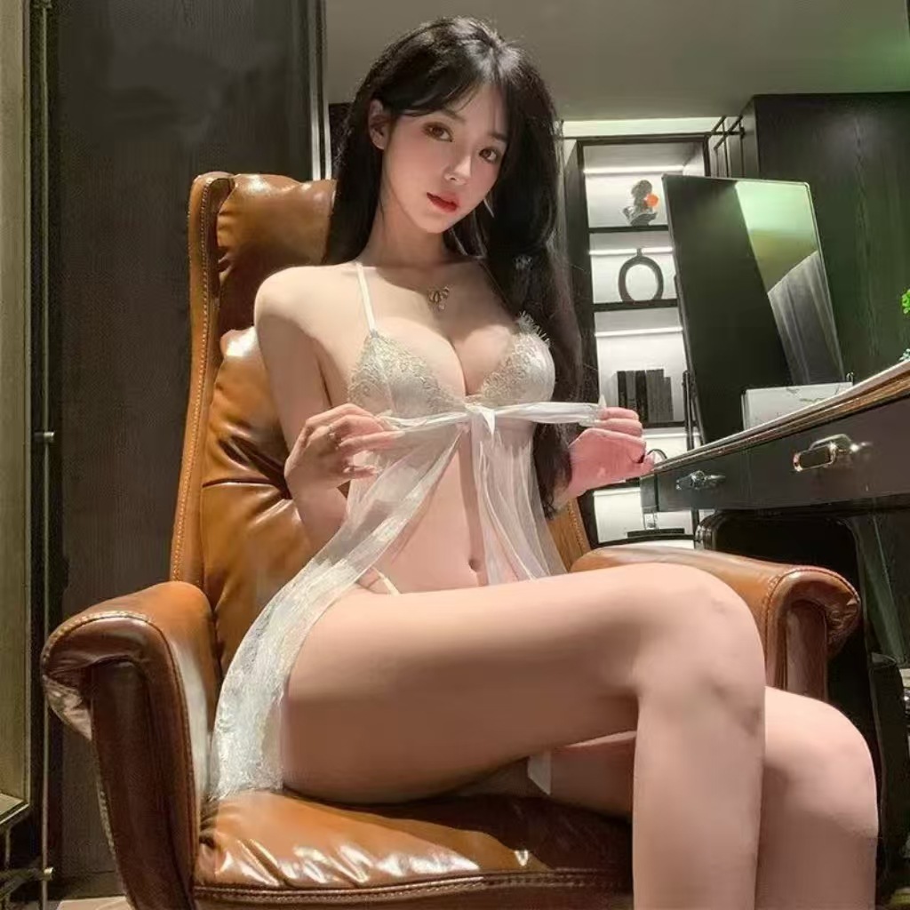 蕾丝深V吊带睡裙诱惑免脱情趣内衣性感家居服 Application Scenario