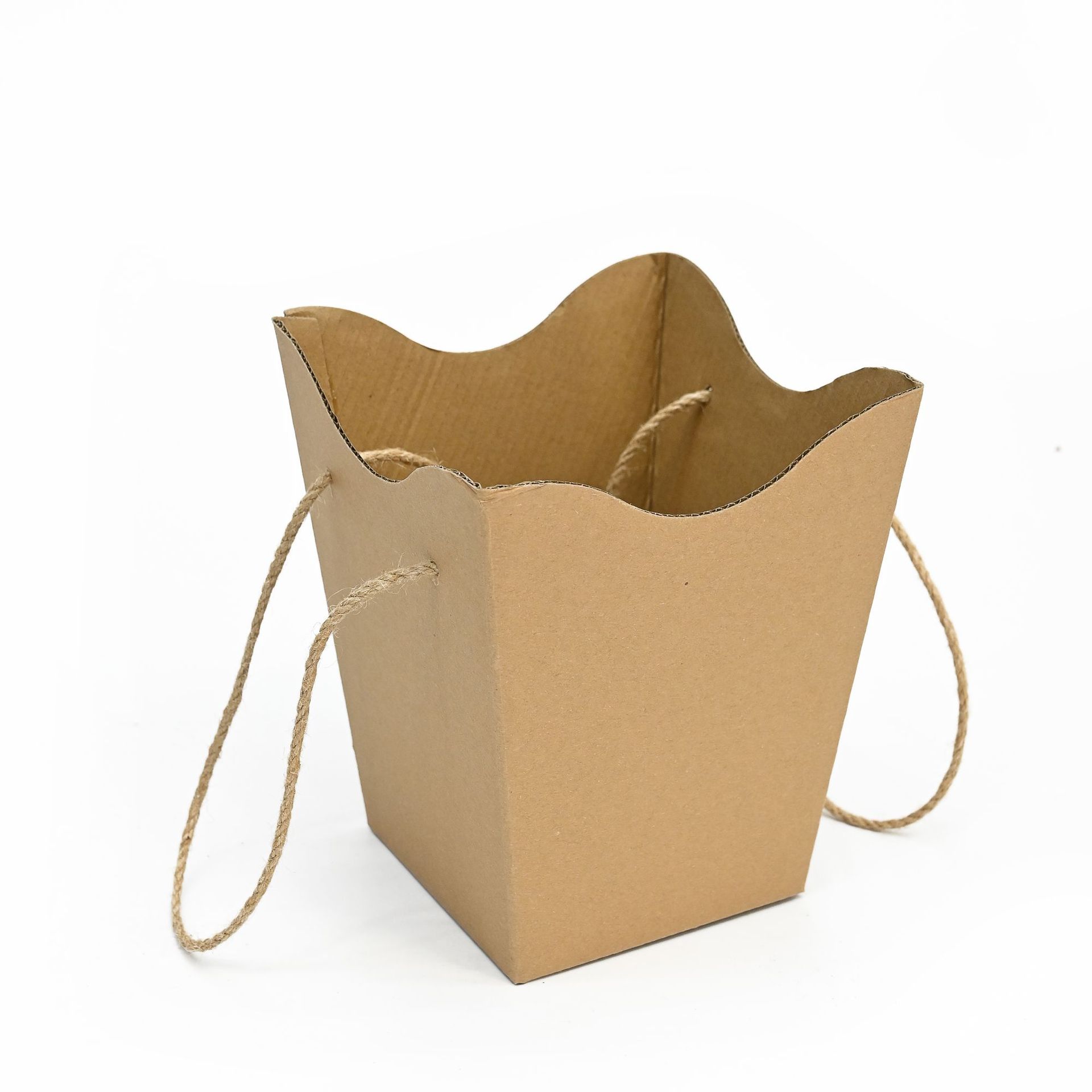 Factory hand-held flower boxes, popular flower packaging bags, bouquets, hard-shell kraft paper hand-held bags, birthday and Valentine's Day gifts details Picture