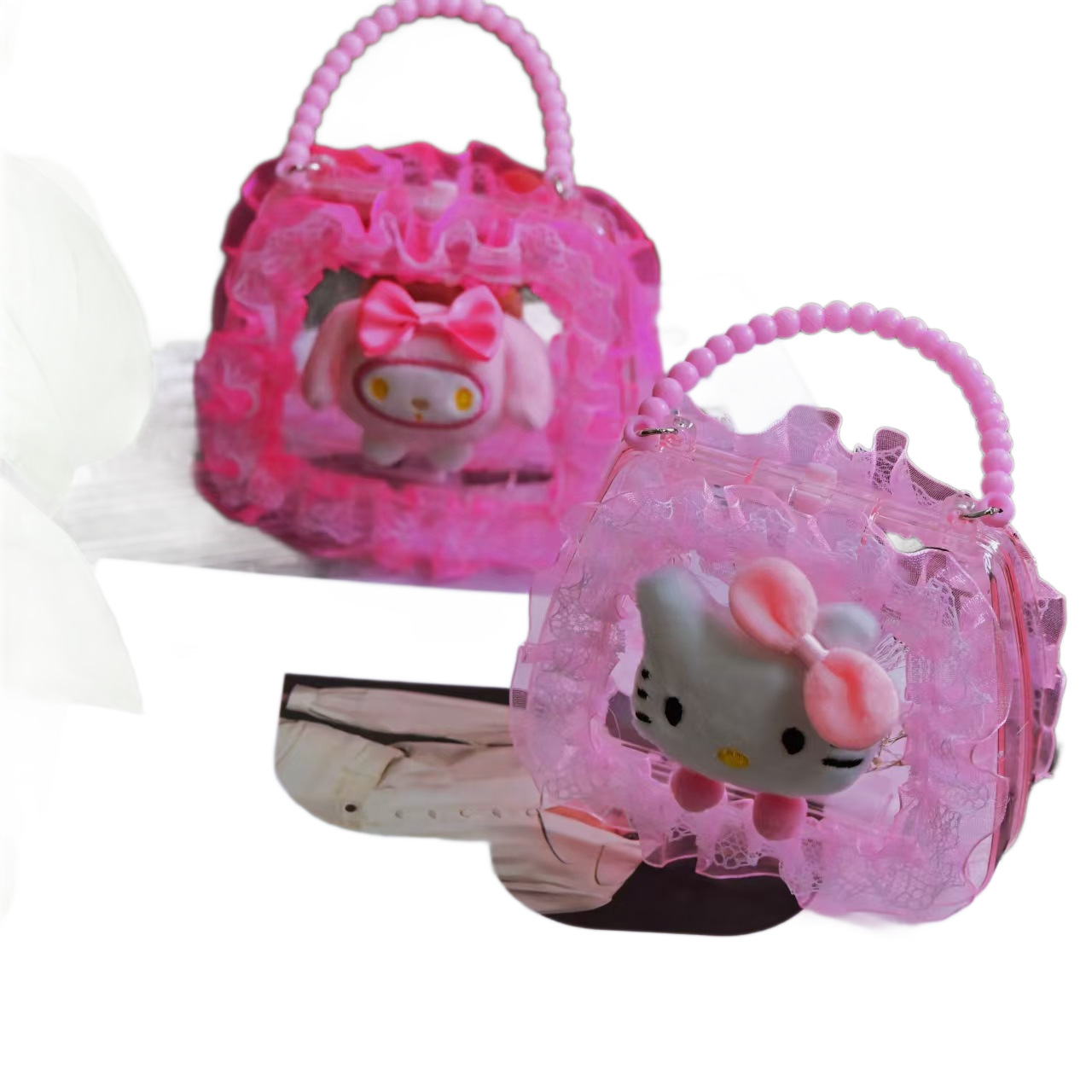 A popular cartoon illuminated handbag, a handmade diy bag, a finished children's toy, a girl's hand can be held diagonally across the bag Item Picture