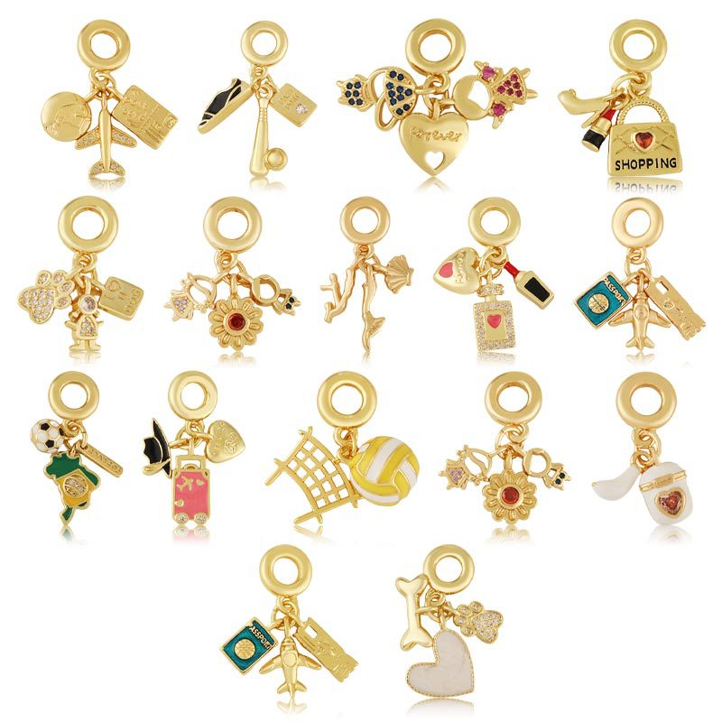 New design of copper micro-inlaid zircon: Small copper micro-inlaid zircon pendant necklace jewelry accessory, light luxury and versatile accessory