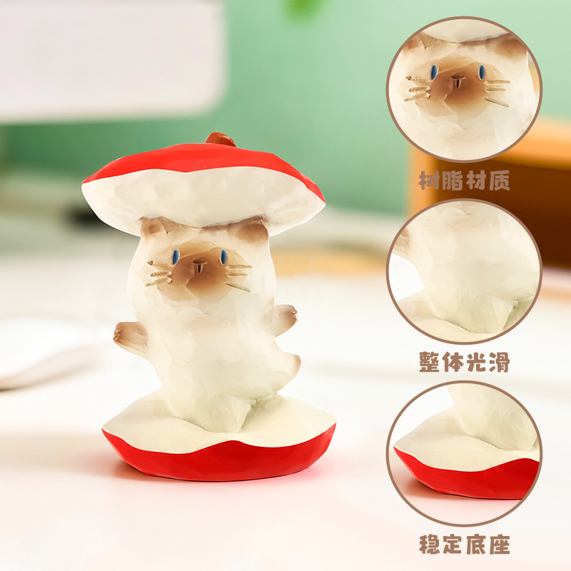 The cat PAI is indeed fun. The blind box Siamese cat figurine is a creative couple and becomes a figurine desktop birthday gift for women Application Scenario