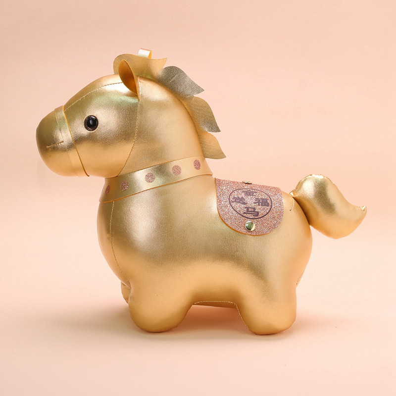 The Golden Horse Awards are coming soon. Golden Horse brings good fortune figurines, pendants, zodiac horse annual meeting mascots, plush toys, and gold Application Scenario