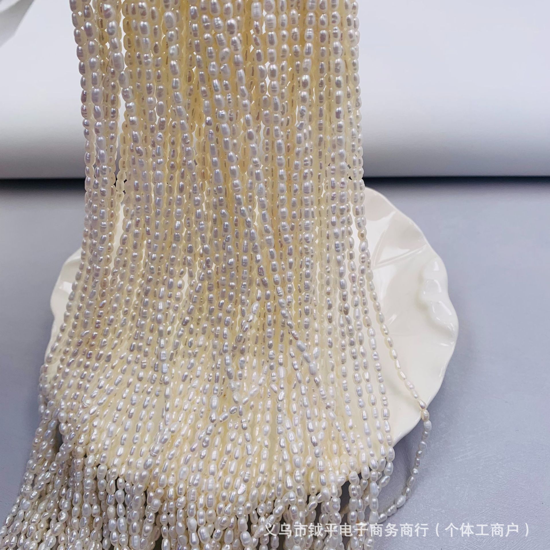 树脂工艺品实物图