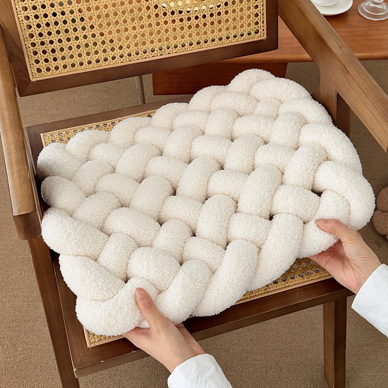 纯手工编织方便面抱枕客厅装饰北欧简约羊羔绒靠枕泰迪绒时尚坐垫细节图