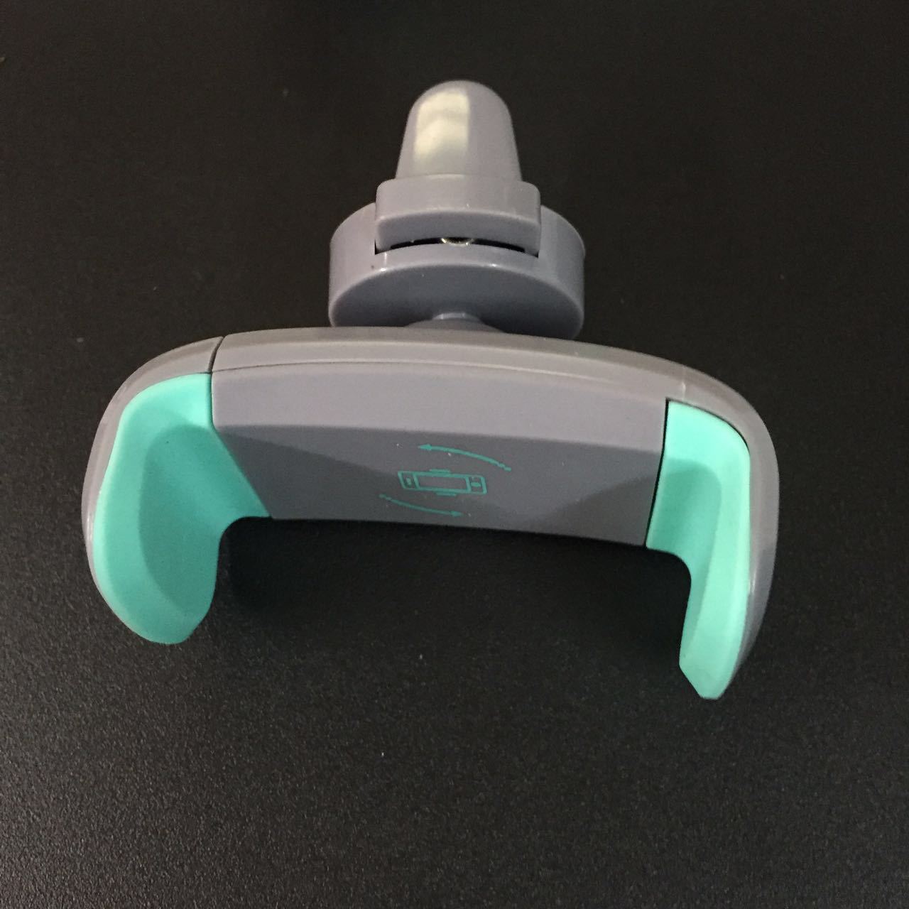 LOGO air outlet, air conditioner, car phone stand, 360-degree rotating phone base, car navigation system, cross-border Specification image