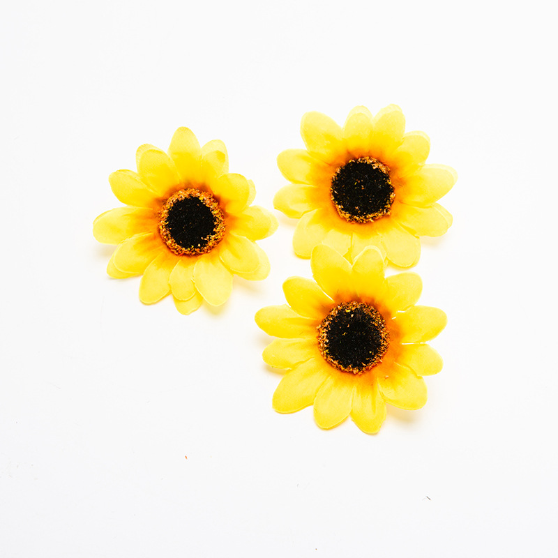 批发DIY仿真花头7厘米太阳花向日葵绢布花菊花向阳花假花装饰配件白底实物图