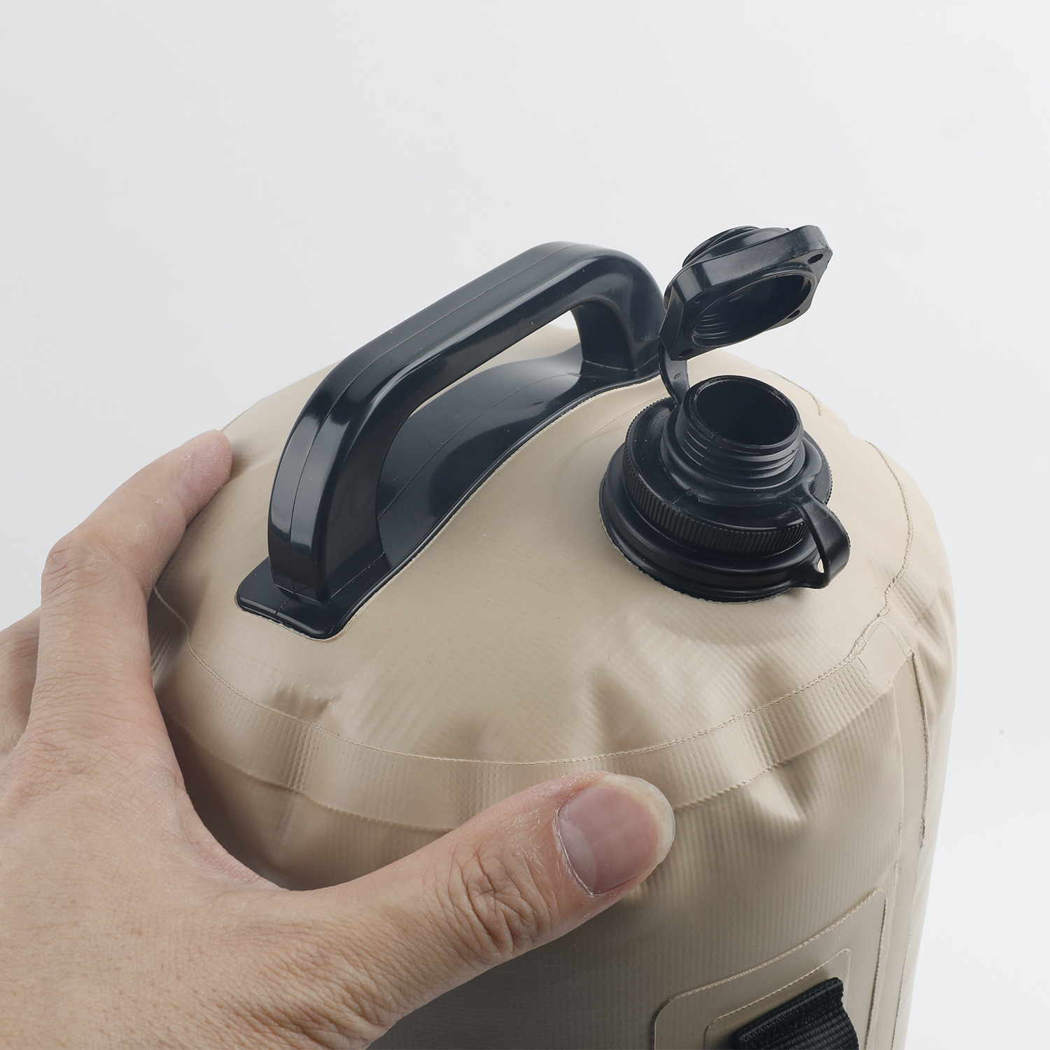 معدات خارجية متعددة الأغراض متعددة الأغراض للسباحة في الخيام 10KG المخصصة للسباحة Application Scenario