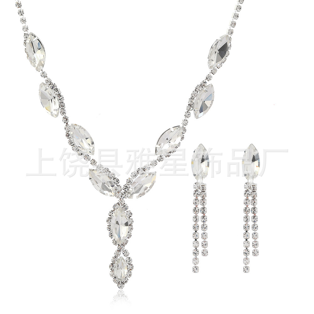 European and American cross-border best-selling women's jewelry, light luxury evening dress accessories, 3-piece set, bracelet, necklace, earrings Item Picture