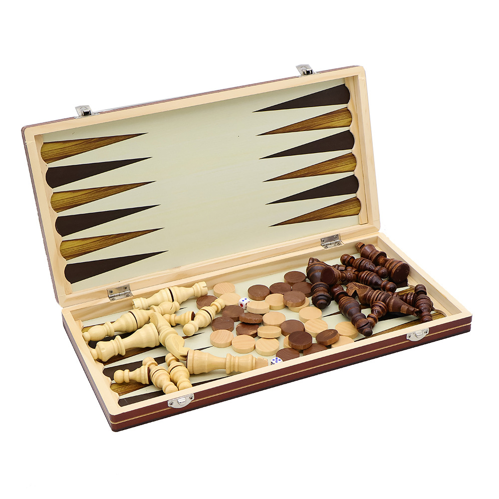 New wooden magnetic chess 3-in-1 set Portable foldable puzzle and competitive board game toy for direct sale Application Scenario