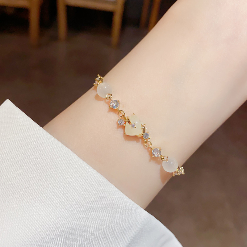 法式轻奢气质精致锆石爱心手链女小众设计感时尚百搭甜美手环手饰