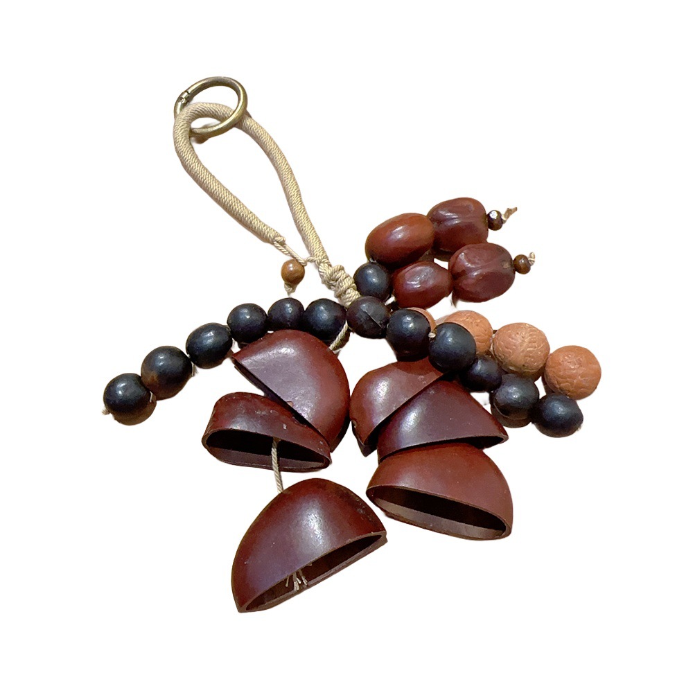 Natural fruit shell wind chime pendant, forest-style plant healing bell, full wish seed string, stress-relieving sound therapy bag, car pendant Item Picture