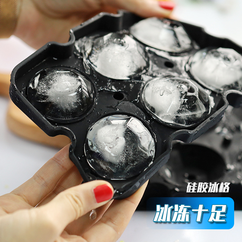A variety of must-have whisky ice hockey trays for bars and KTVS, including round, rhombus and cylindrical trays, are in stock details Picture