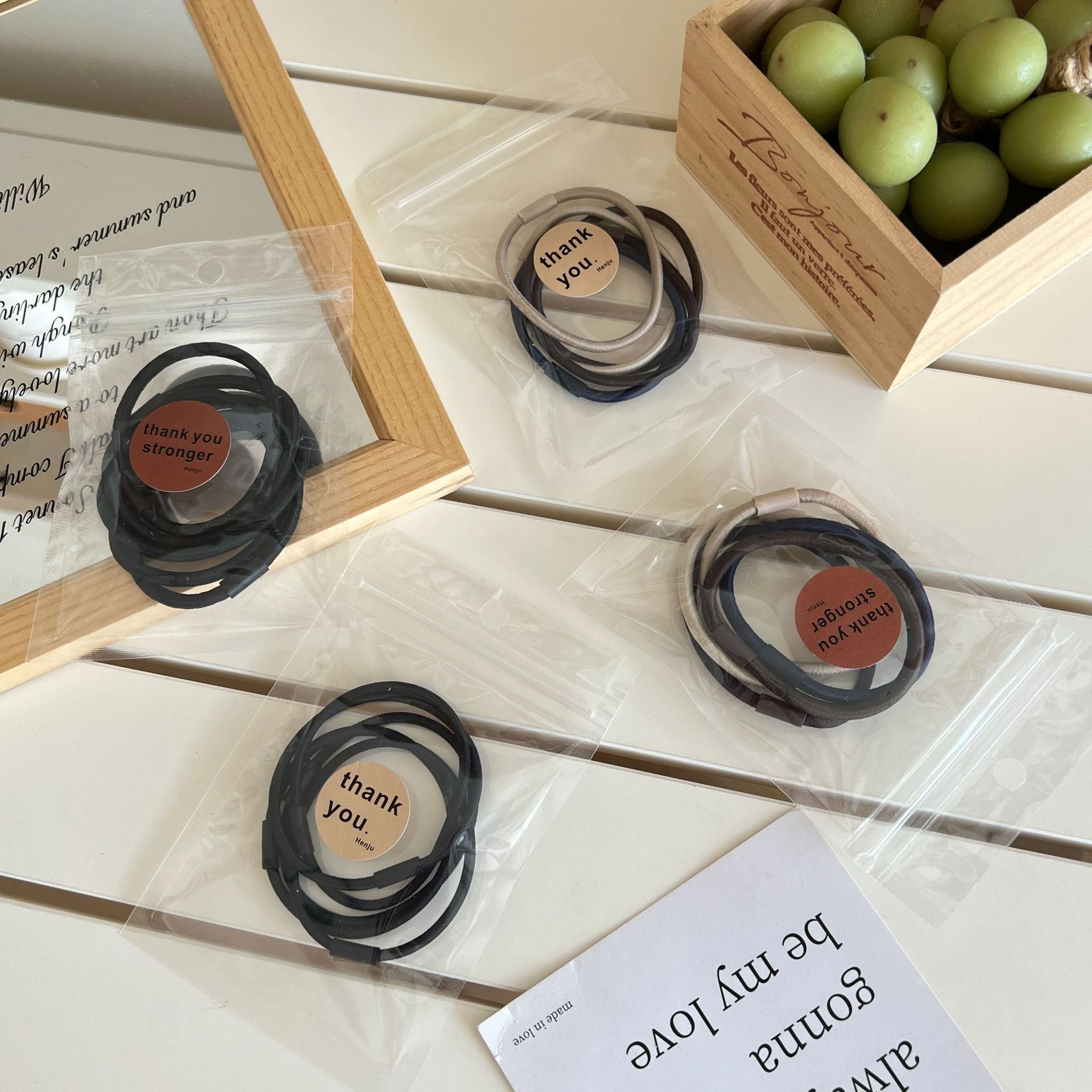 5-piece set ~ High-elasticity practical rubber bands that won't damage hair, hair ties that are basic and versatile for girls, telephone lines, hair bands, hair accessories details Picture