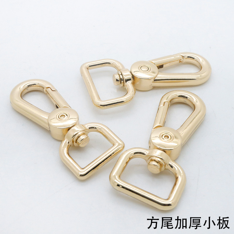 Wholesale zinc alloy dog buckles, hook buckles, keychains, hardware luggage plate buckles, bag hooks, fish mouth buckles from the manufacturer Application Scenario
