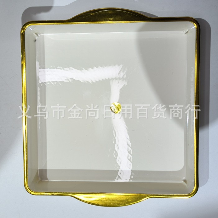 European-style gold-edge plastic compartment-shaped plates, snack plates, light luxury dessert plates, high-end plate arrangement, fruit plates, fruit plates details Picture