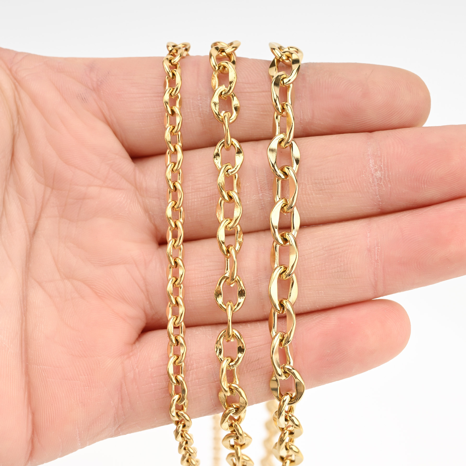 Stainless steel polished lip chain, PVD vacuum electroplated jewelry chain, DIY clothing accessory chain Specification image