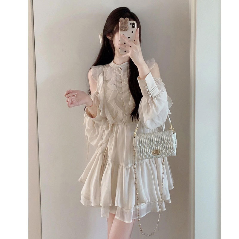 2025年夏季新款甜美短裙复古法式气质修身收腰重工仙女漂亮连衣裙