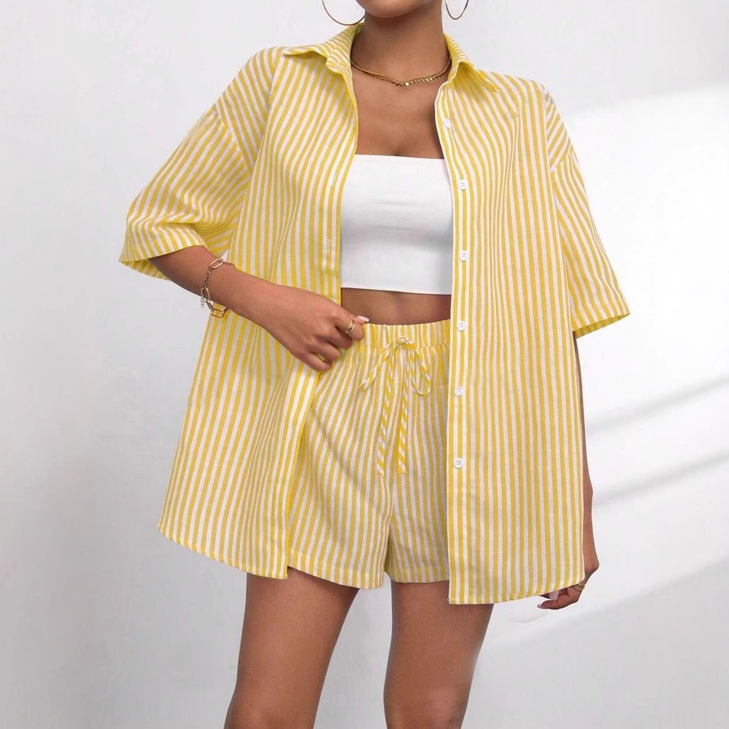 Amazon's new European and American fashion set for Spring/Summer 2025: Two pieces of lapel casual striped shirts and short-sleeved pants Specification drawing