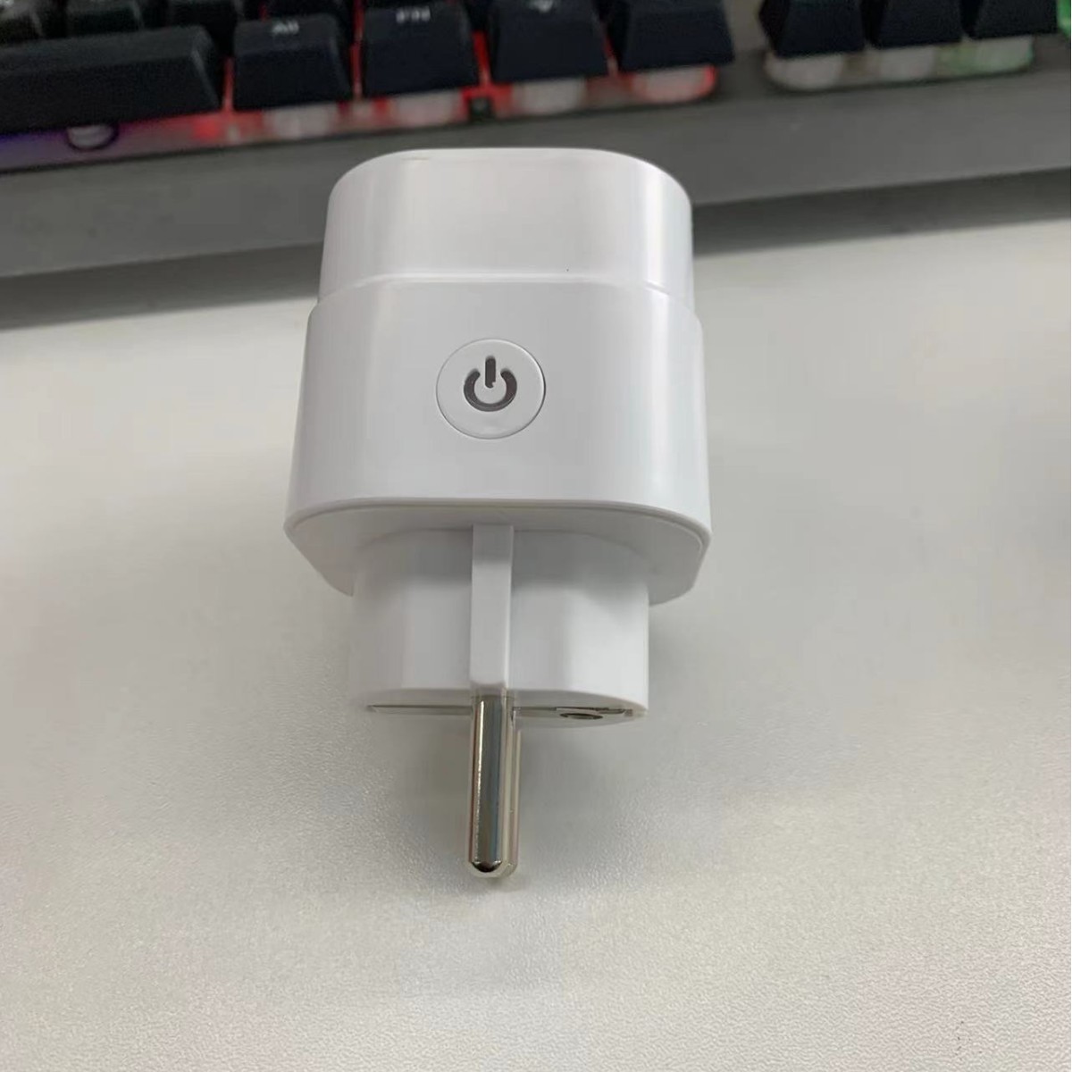 Tuya Smart Socket with metering function, US standard, single WiFi Application Scenario