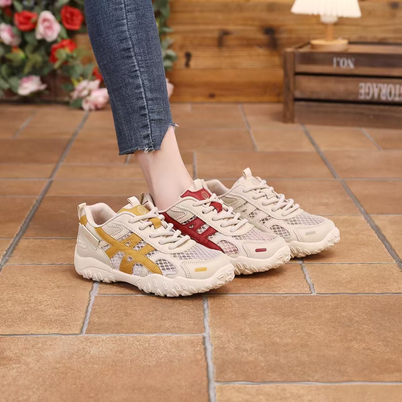 夏季女鞋新款透气网面运动鞋子女韩版百搭厚底休闲软底跑步老爹鞋