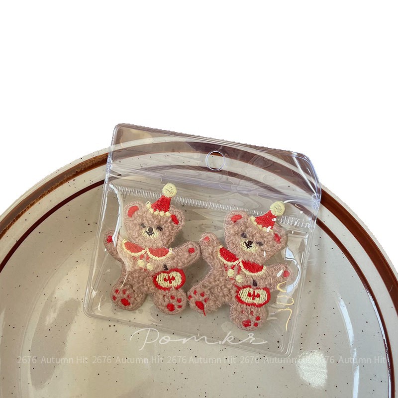 珐琅彩葫芦配件/梅花玉对镯配件白底实物图