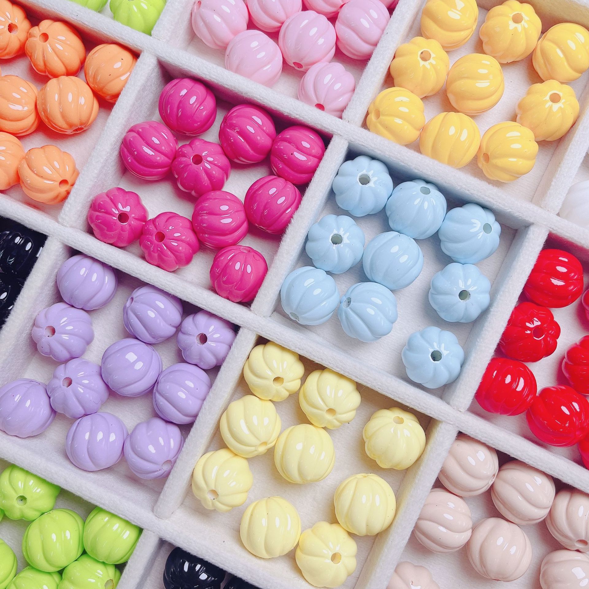 Acrylic baked paint, colored pumpkin beads, DIY mobile phone chain, keychain, bag, hanging accessory, material, loose beads, stringing beads