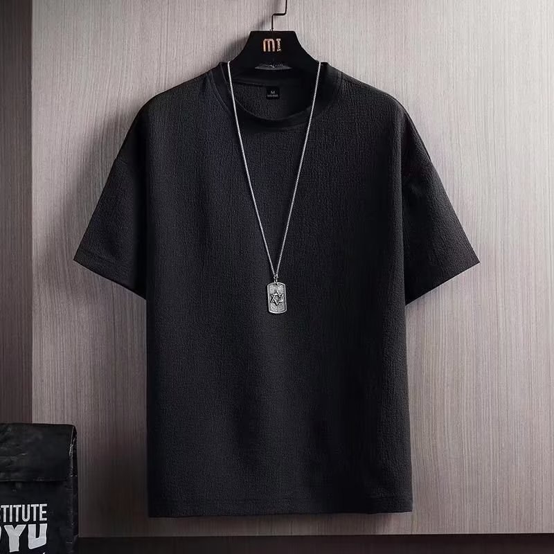 Thin short-sleeved T-shirt for men, new summer style, half-sleeved shirt, cotton and linen solid color loose base layer, white five-quarter sleeve details Picture