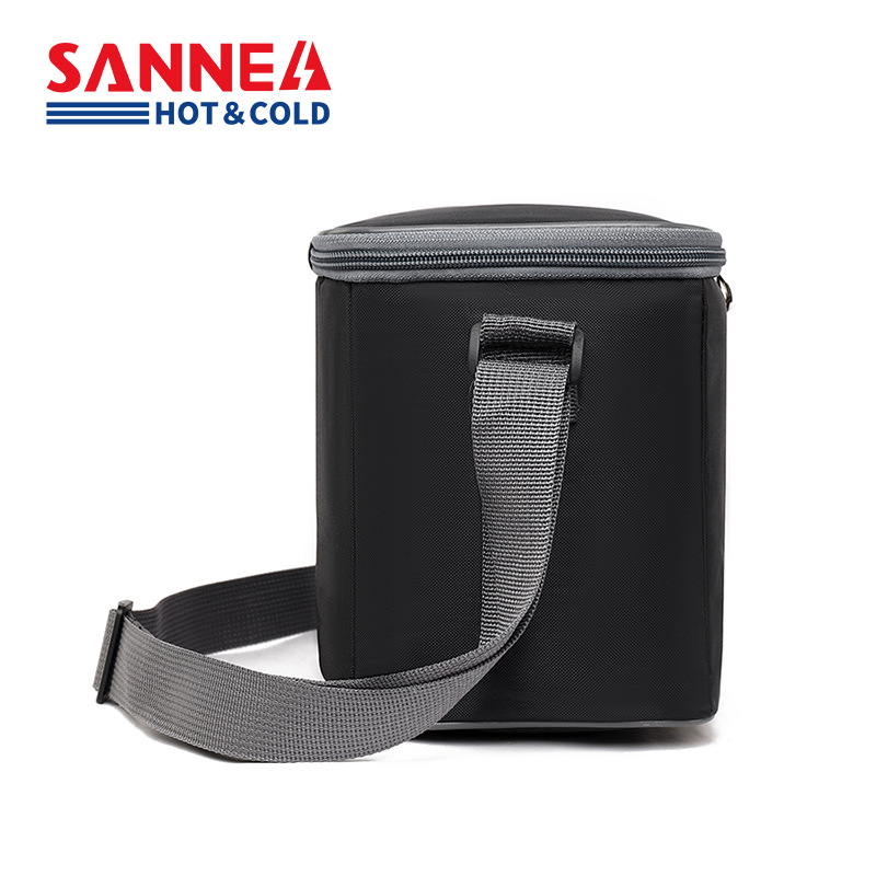 New insulated bags, hand-held lunch box bags, cross-border thickened insulated bento bags, cold preservation ice packs, waterproof outdoor picnic bags Item Picture