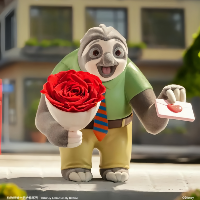 毛绒玩具/穿裙子的兔子/钩织/宠物玩具小黄鸭/兔子挂件产品图