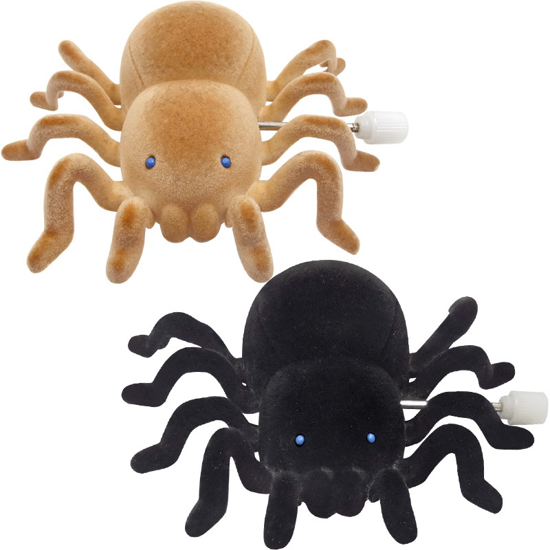 会动的蝴蝶/花托/塑料蝴蝶片/磁吸饰品/仿真花熊白底实物图