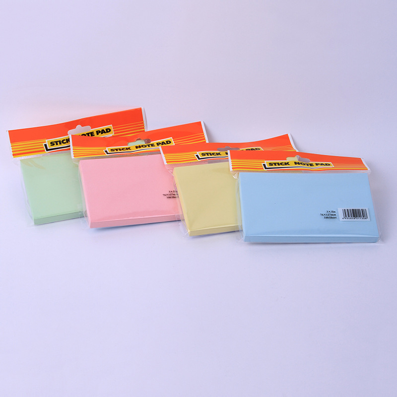 3x5-inch large color paper can be used for n times to stick 100 color paper sticky notes. Customized size and number of sheets can be printed