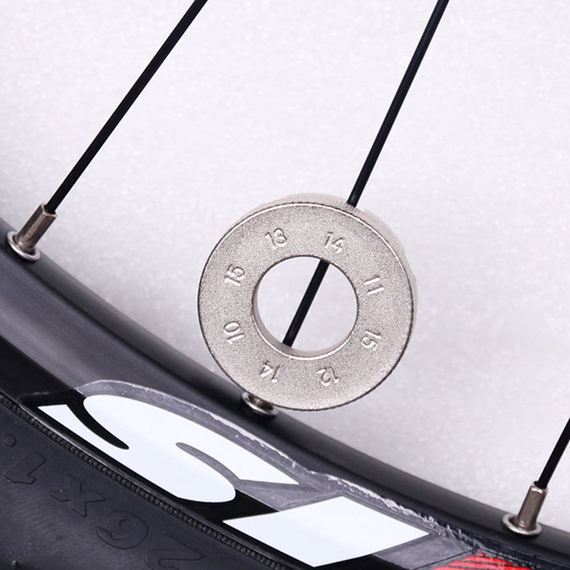 8-spoke chrome-molybdenum steel mountain bike spoke wrench, wheel assembly wire adjustment tool, bike accessories Application Scenario