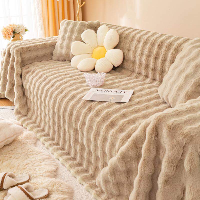 Cross-border rabbit plush sand towel, winter thickened bubble plush anti-slip and anti-cat scratch sofa cover, fabric sofa wholesale Application Scenario