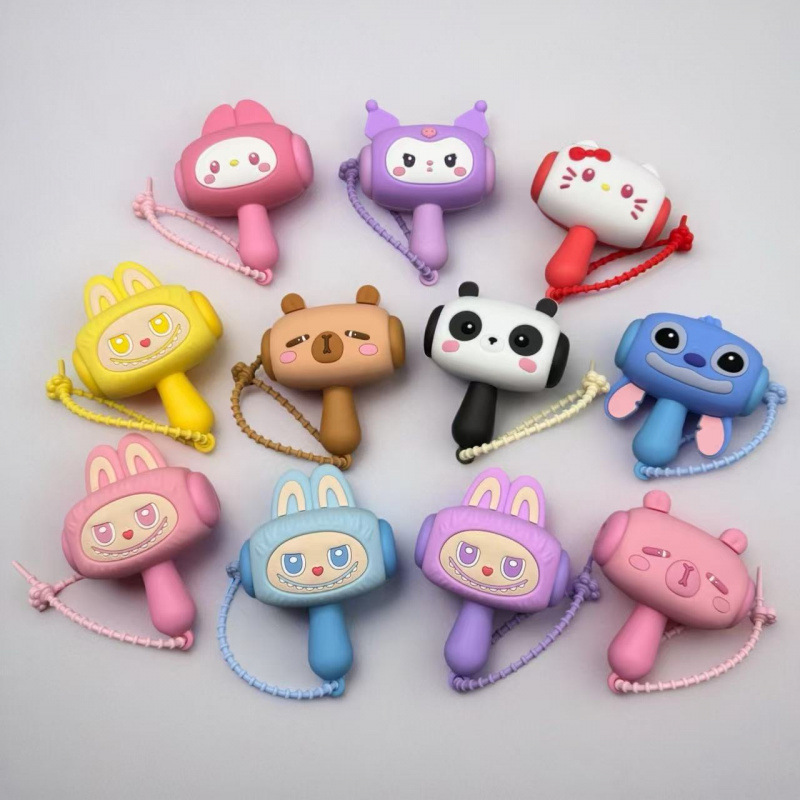 Silicone Sanrio hammer keychain pendant that makes sound when shaken. Cute cartoon and stress-relieving schoolbag doll pendant details Picture