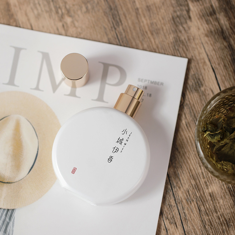 玻璃瓶/木盖玻璃罐/玻璃瓶包装盒/玻璃罐酒/喷雾瓶细节图