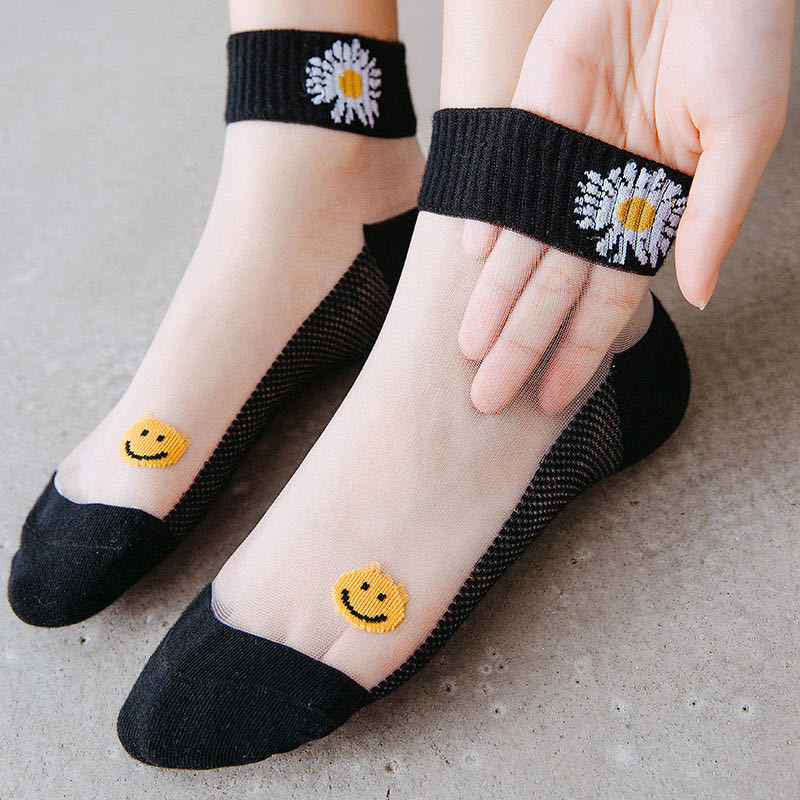 Women's short socks, summer pure cotton, summer ultra-thin invisible crystal socks, internet-famous Daisy silk socks, Instagram trend Specification image