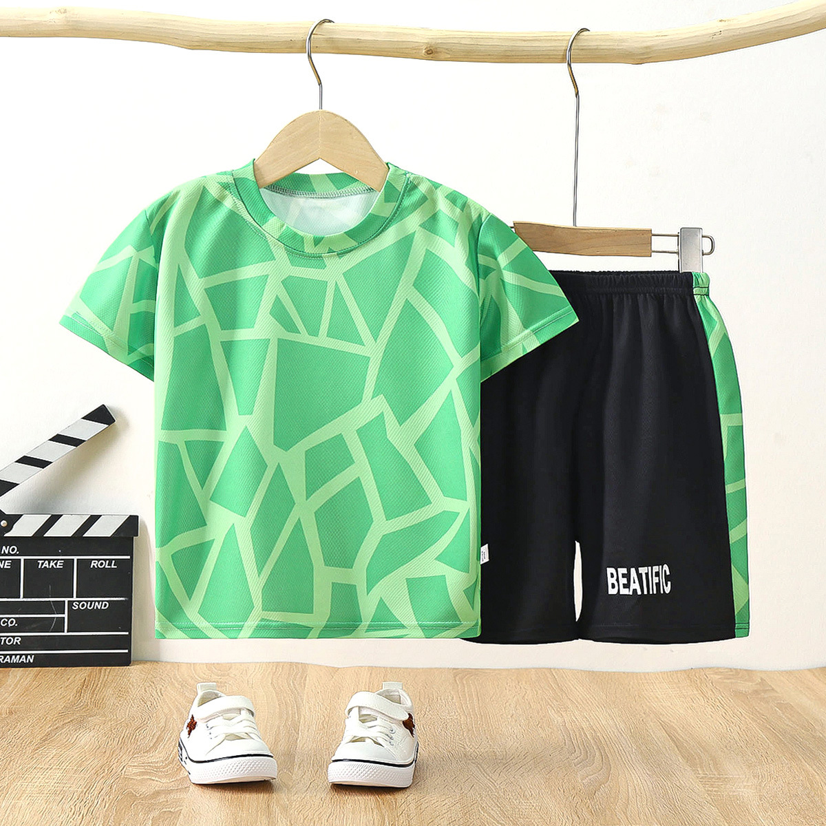 Children's short-sleeved sets 2025 summer clothing, boys' sets, T-shirts, sportswear, girls' quick-drying clothes, T-shirts, children's clothing wholesale Specification image
